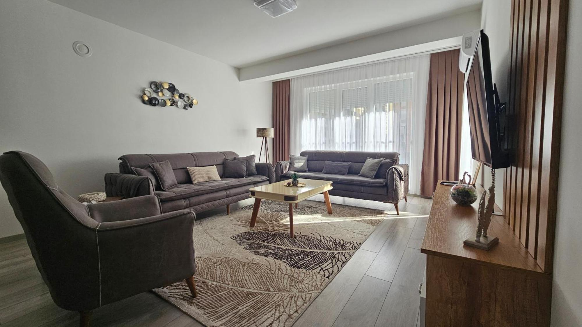 Value Living Apartment Ferizaj Luaran gambar